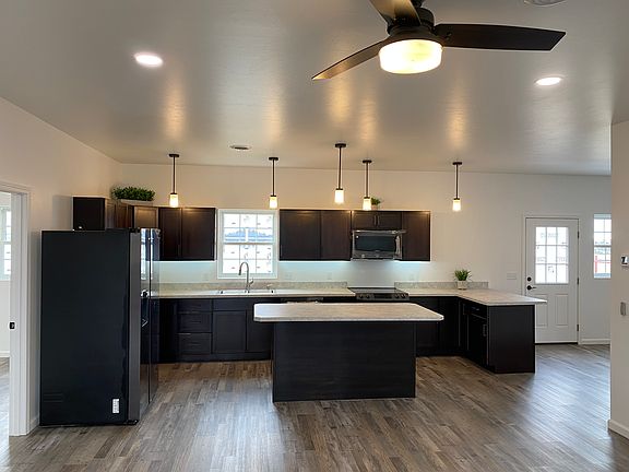 6th image of this home