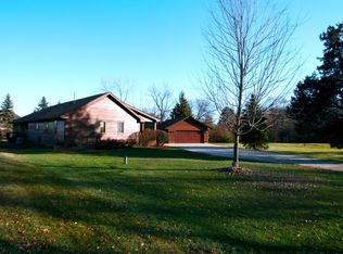 677 N Morrison Ave, Palatine, IL 60067