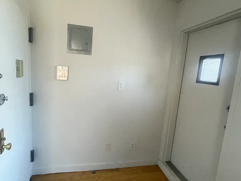 173 Ludlow St #5B — Photo 4