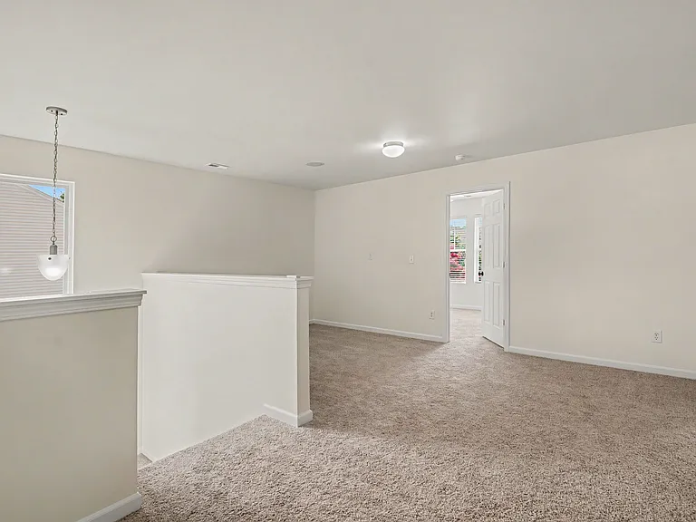 201 Buckboard Ln — Photo 10
