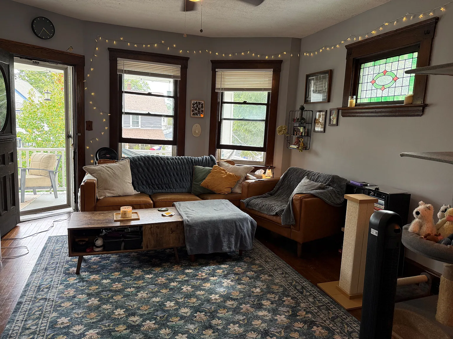 1598 Westwood Ave — Photo 1