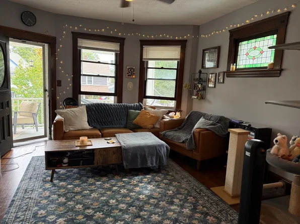 1598 Westwood Ave Floor 2/3, Lakewood, OH 44107