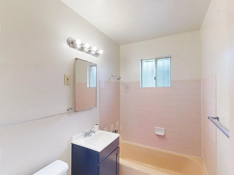 Renovated 2 Bedroom Patio Apts. in UNM South — Photo 9