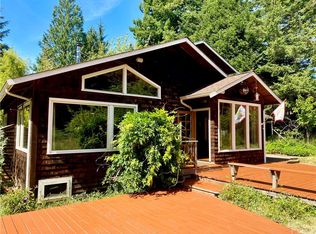 645 Elizabeth Dr, Arcata, CA 95521