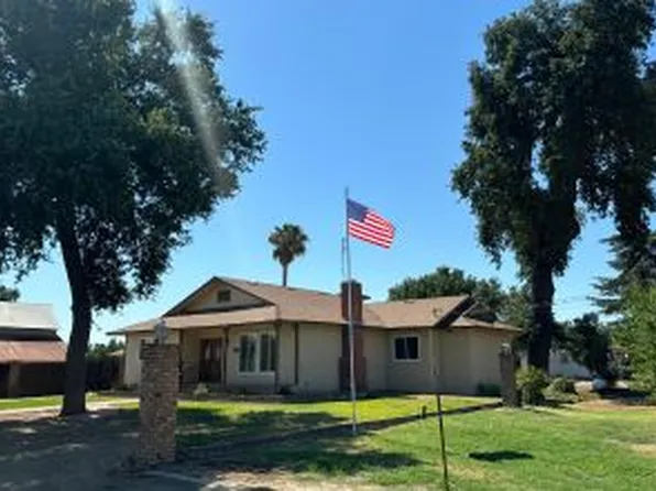 5581 15 1/2 Ave, Hanford, CA 93230