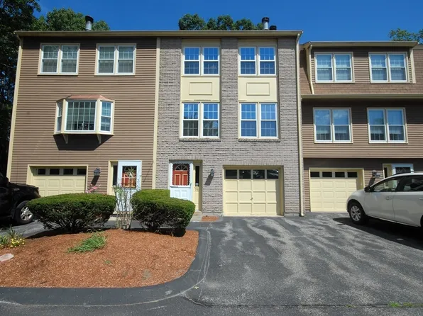 98 Heritage Dr Unit 98, Tewksbury, MA 01876