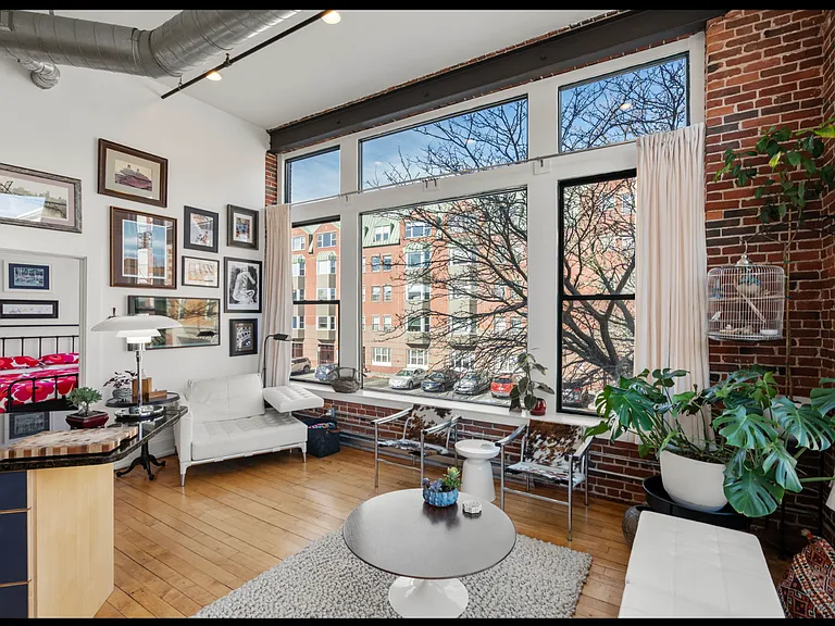 281 Essex St #206 — Photo 3