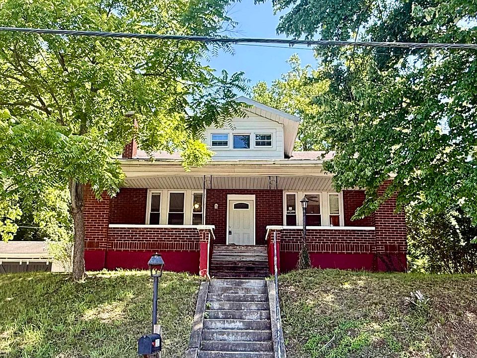 1st image of 1923 Prospect Ave