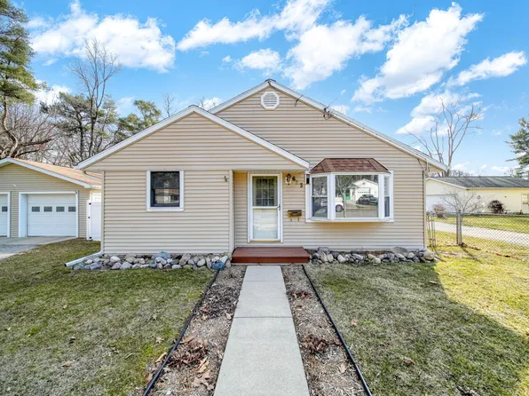 623 Gilbert St, Jackson, MI 49202