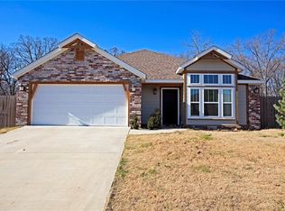 1127 Nemett Dr, Pea Ridge, AR 72751