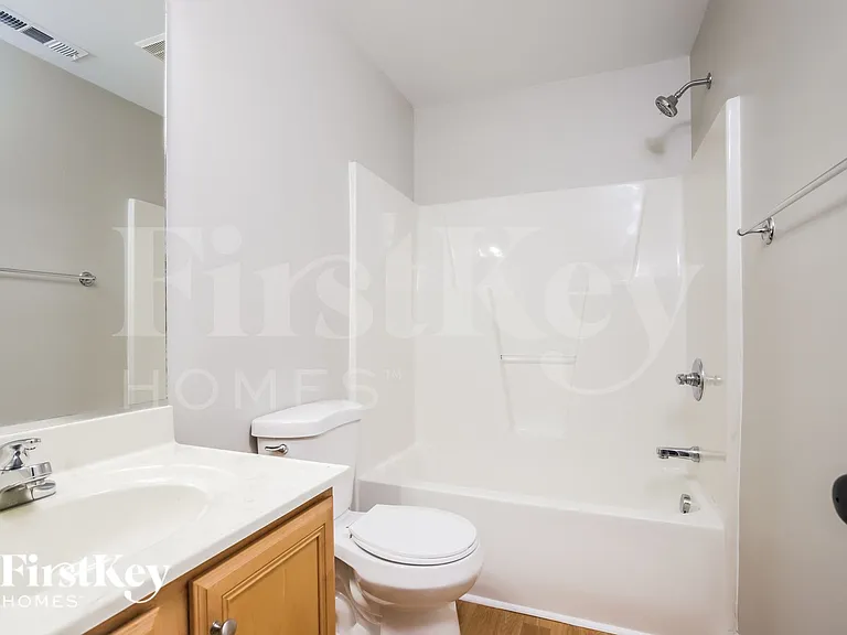 2285 Glen Cove Way — Photo 14