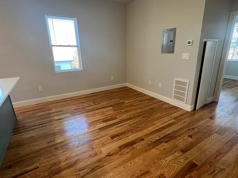 151 Crescent St #304 — Photo 3