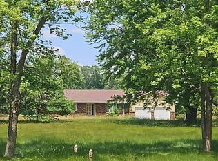 17584 W Albain Rd, Petersburg, MI 49270