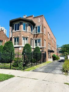 6745 S Crandon Ave, Chicago, IL, 60649
