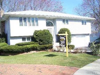 1631 De Mott Ct, North Merrick, NY, 11566