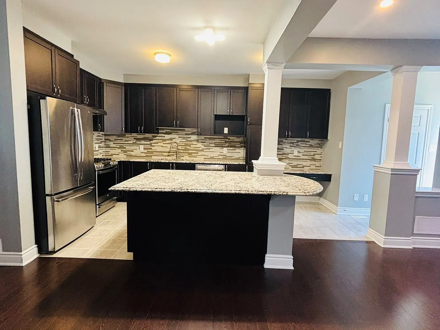3 bed, $2,850 — Photo 4