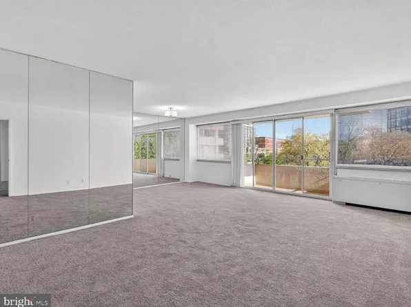 4515 Willard Ave APT 708S, Chevy Chase, MD 20815