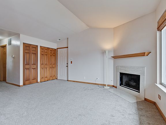 2nd image of 310 Wethington Dr Unit C