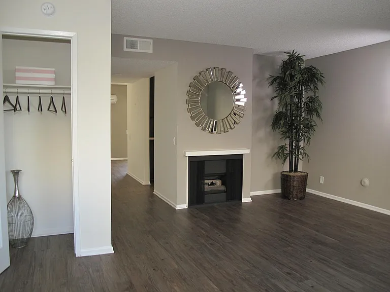 The Artisan Residences at Bella Terra — Photo 8