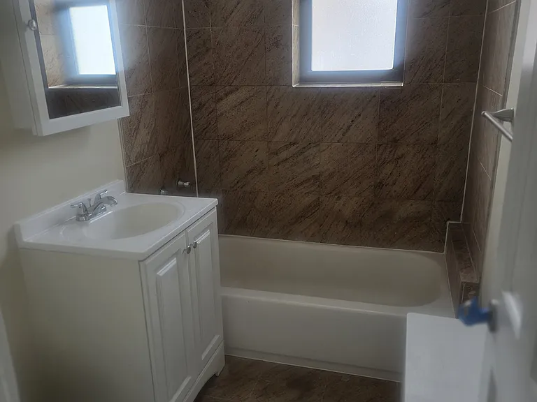 82 Delano Ave #1 — Photo 5