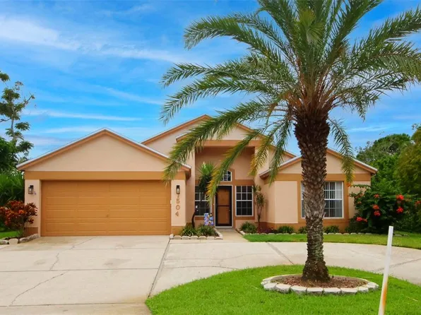 7504 Beacon Woods Dr, Hudson, FL 34667