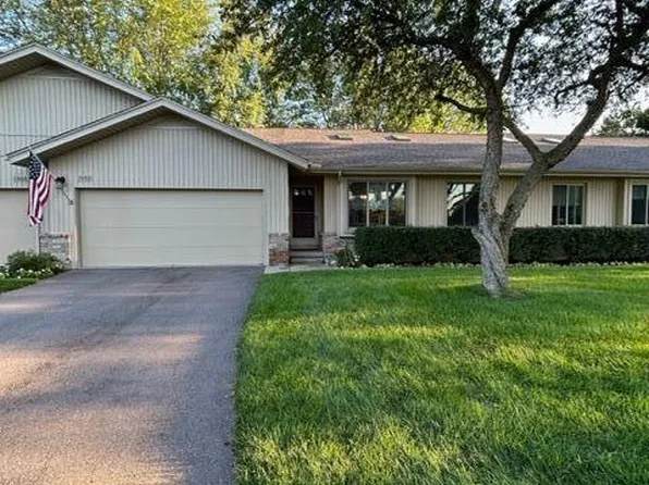 1959 Country Ln, Lake Orion, MI 48360