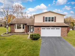 (Undisclosed Address), Bolingbrook, IL 60440