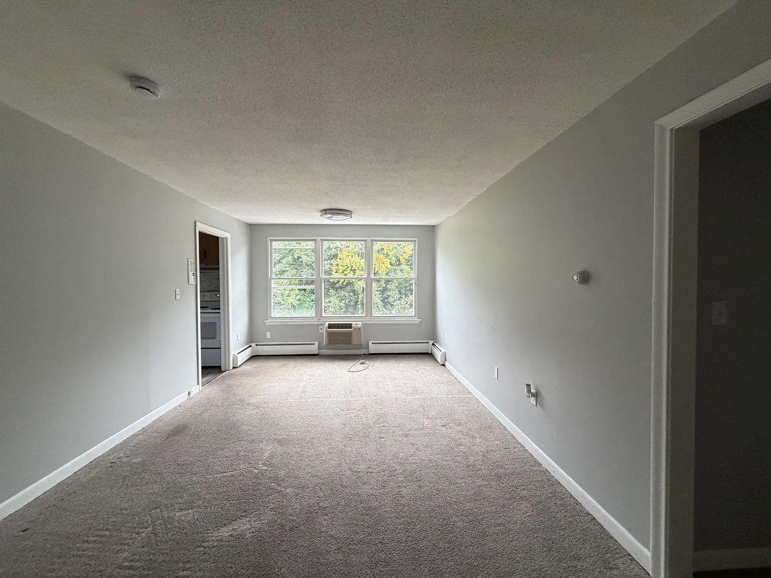 2 bed, $1,495 — Photo 2
