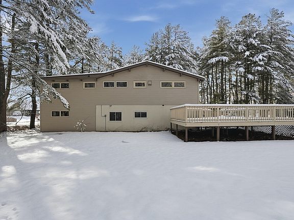 4th image of 6 Jessie Ln