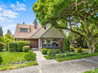 6547 46th Ave NE, Seattle, WA