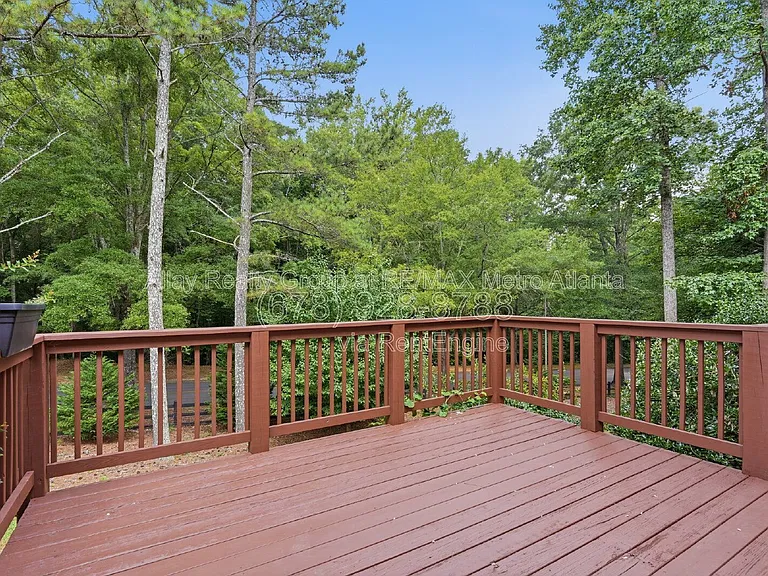 6725 Ridgefield Dr — Photo 33