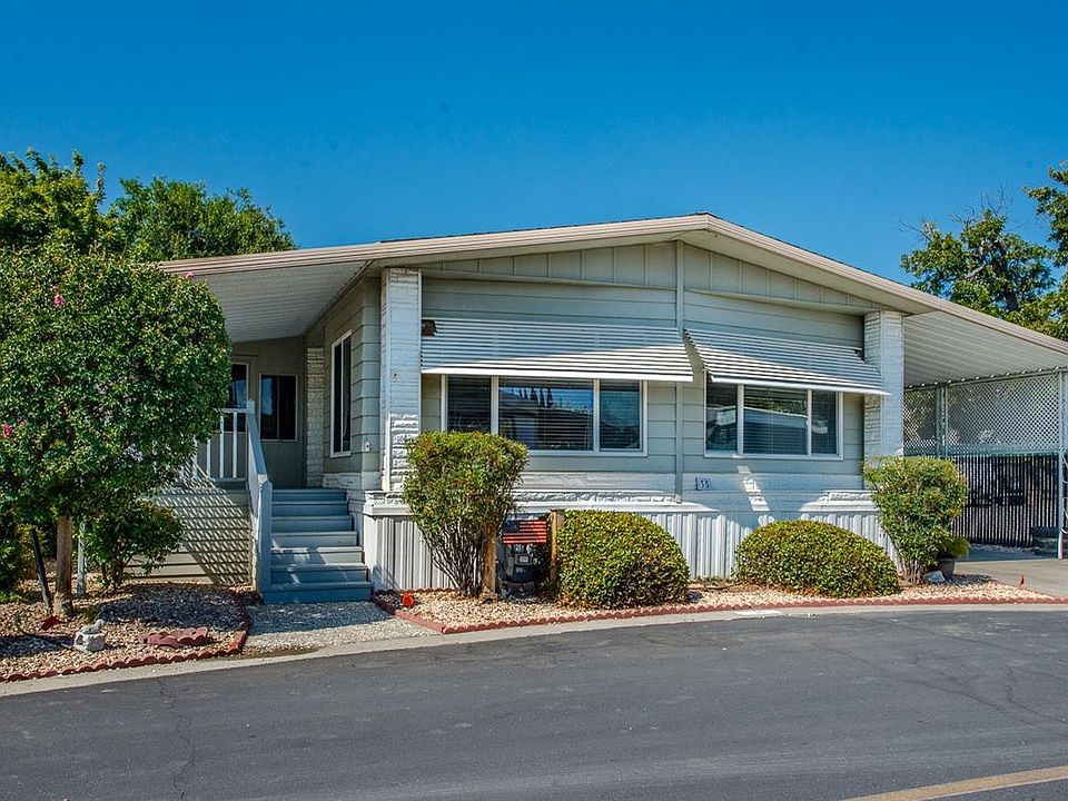 1st image of 35 Leisureville Cir