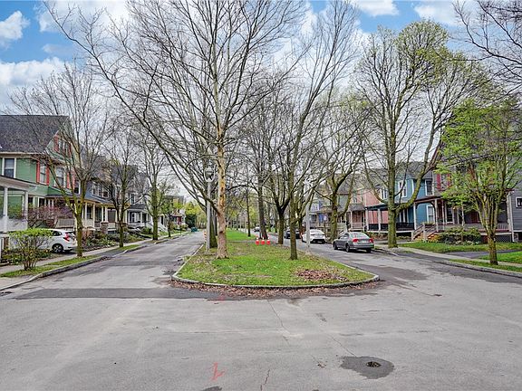 3rd image of 28 Rundel Park