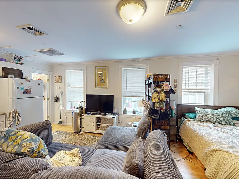 8 Bishop Allen Dr #7 — Photo 3