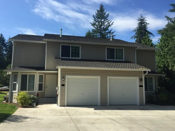 242 SW Moorea Ln, Port Orchard, WA 98366