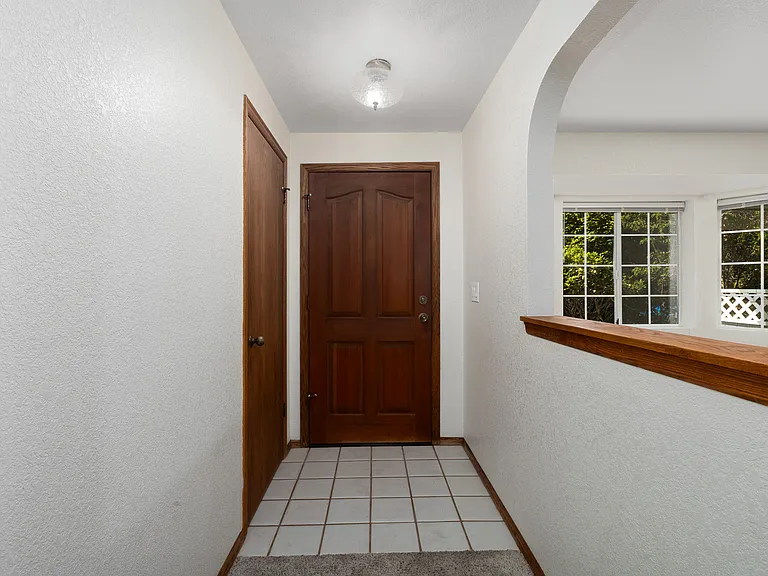 12525 Nyanza Rd SW — Photo 5