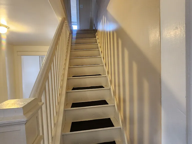 212 Chestnut St — Photo 10