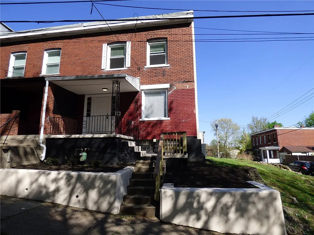 314 N Atlantic Ave photo 1