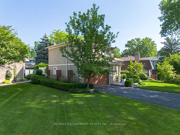 2nd image of 175 Mohawk Rd