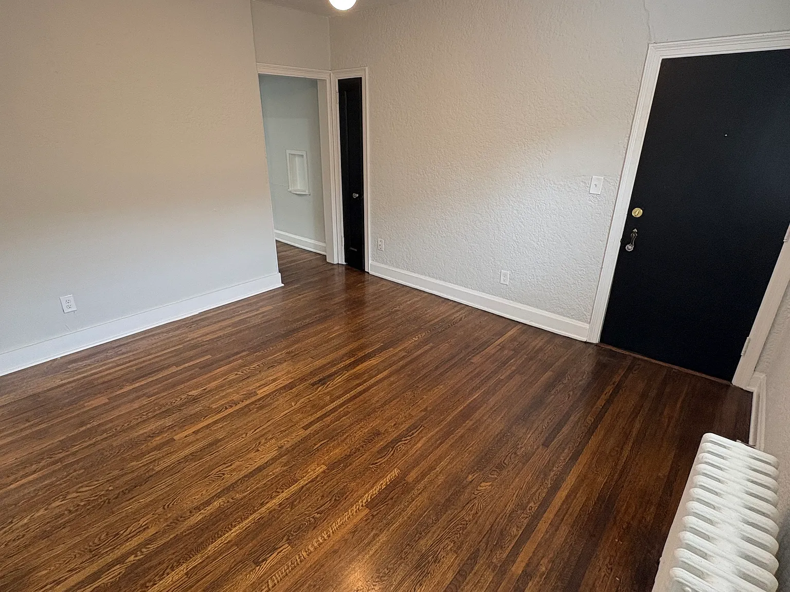 2804 Madison Rd — Photo 2