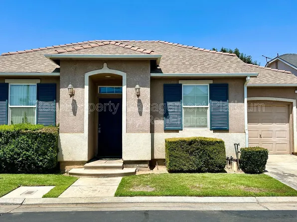 643 W Casanova Ln, Clovis, CA 93619