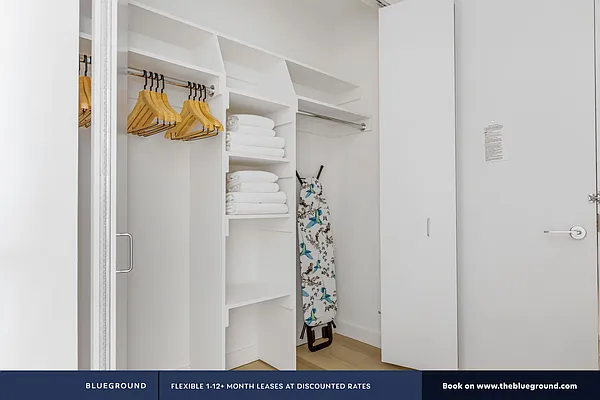 Rented by The Blueground | media 215