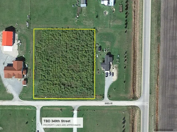 349th St, Warroad, MN 56763