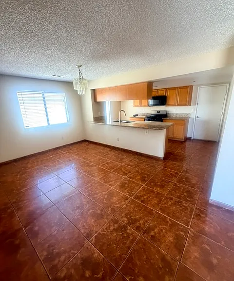 277 E Ash Ave — Photo 3