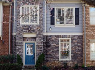 1243 Harris Commons Pl, Roswell, GA 30076