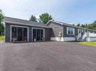 53 University St, Presque Isle, ME 04769
