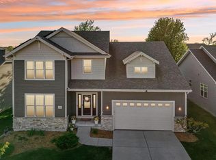 1310 Blazingstar Lane, Sun Prairie, WI 53590