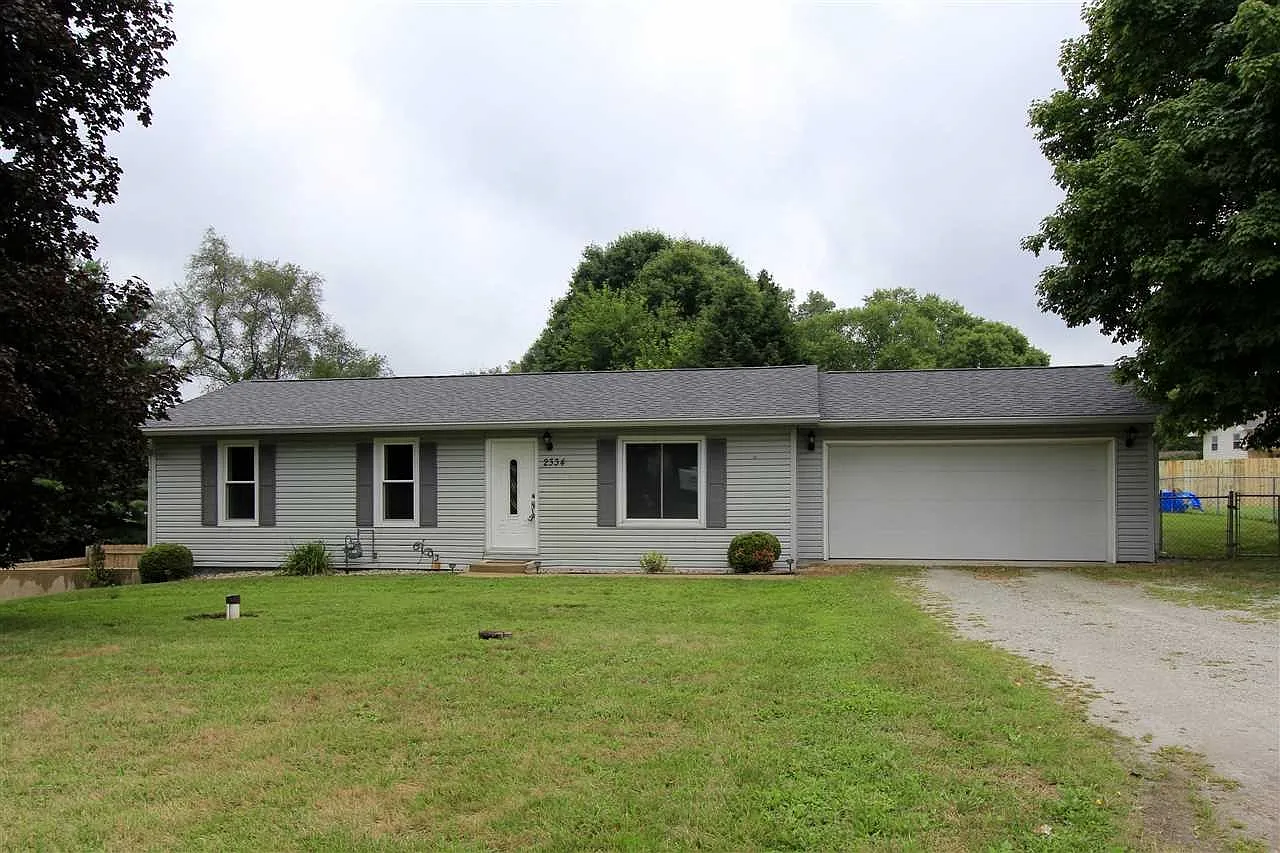 2334 S State Route 15 photo 1
