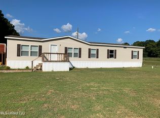 48 Clear Creek Rd, Holly Springs, MS 38635