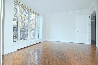 Rented by Manhattan Spaces